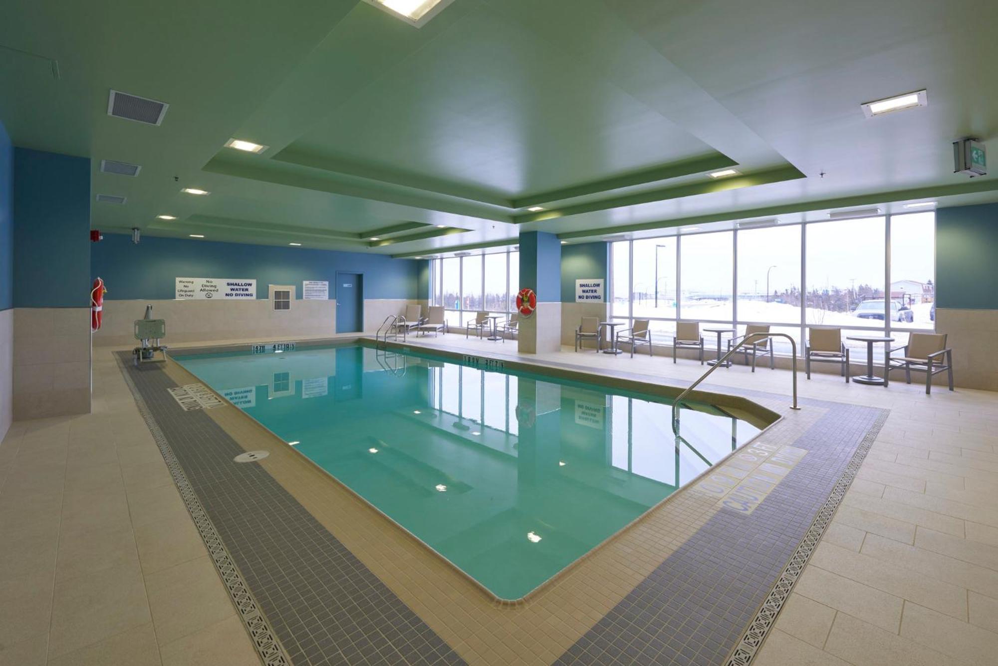 Holiday Inn Express & Suites St. John'S Airport By Ihg Eksteriør bilde