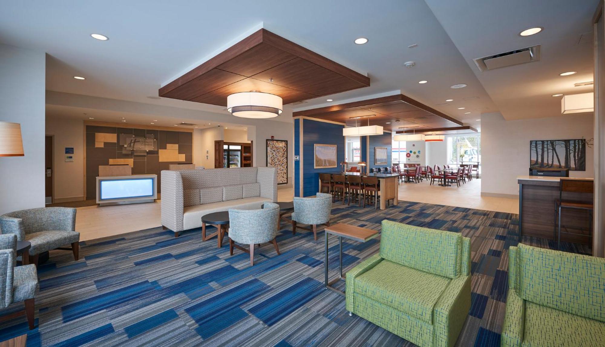 Holiday Inn Express & Suites St. John'S Airport By Ihg Eksteriør bilde